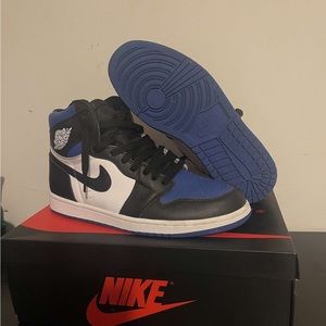 Jordan 1 royal toe size 11